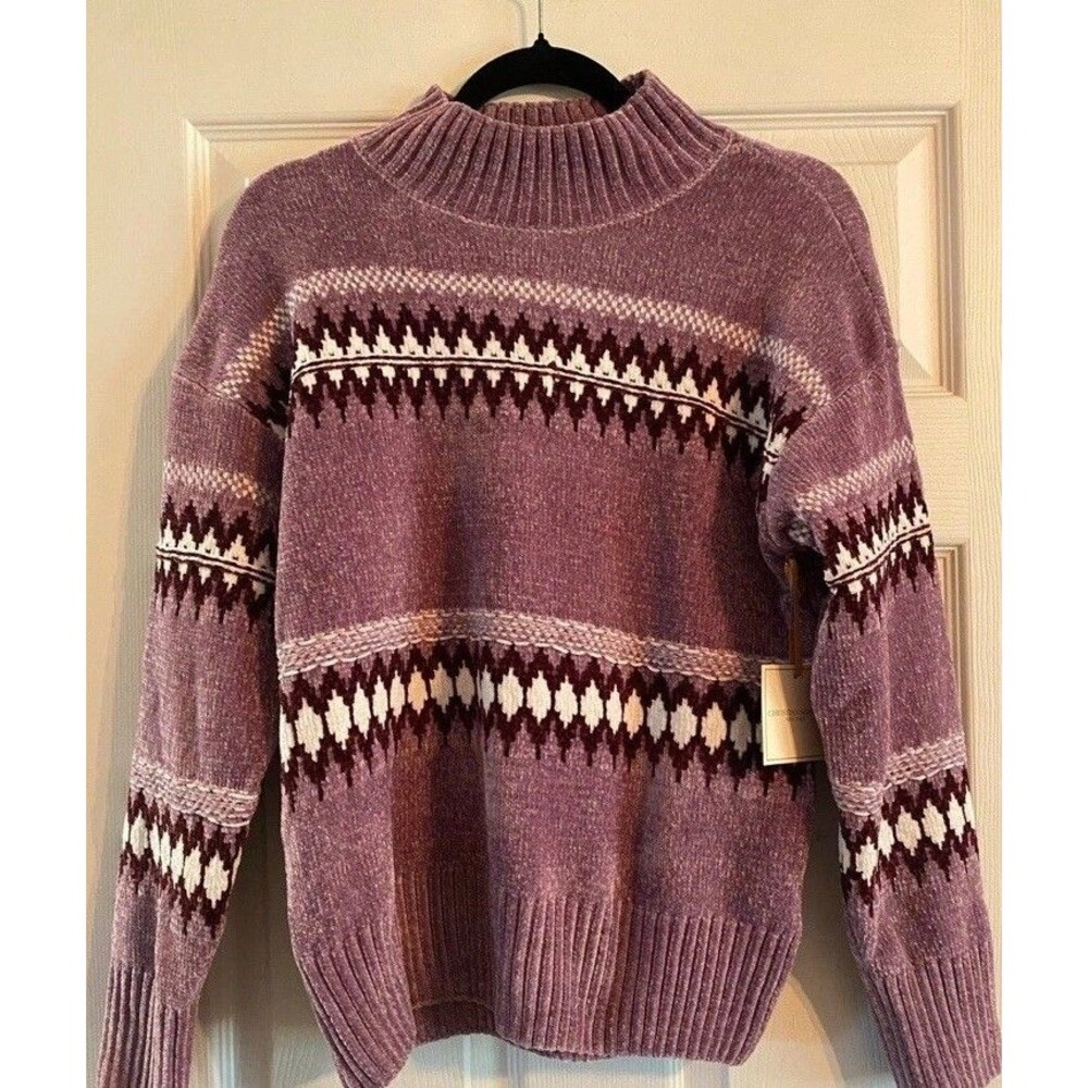 Christian Siriano Women's Sweater & Sock Set Size Small Purple Long Sleeve